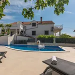 Martinovic 2 Ντουμπρόβνικ